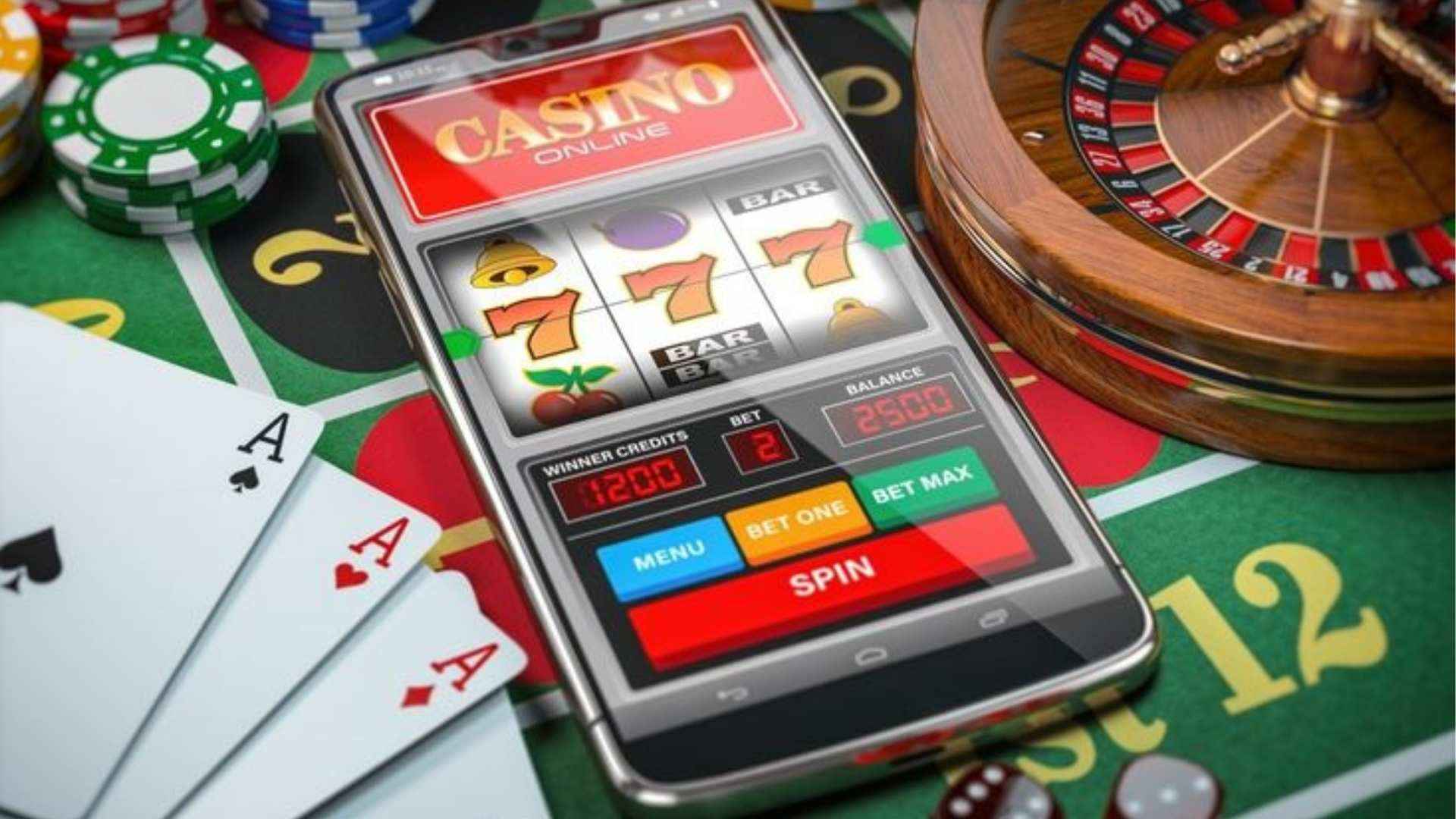 Exploring the Most Familiar Solitaire Card Layouts